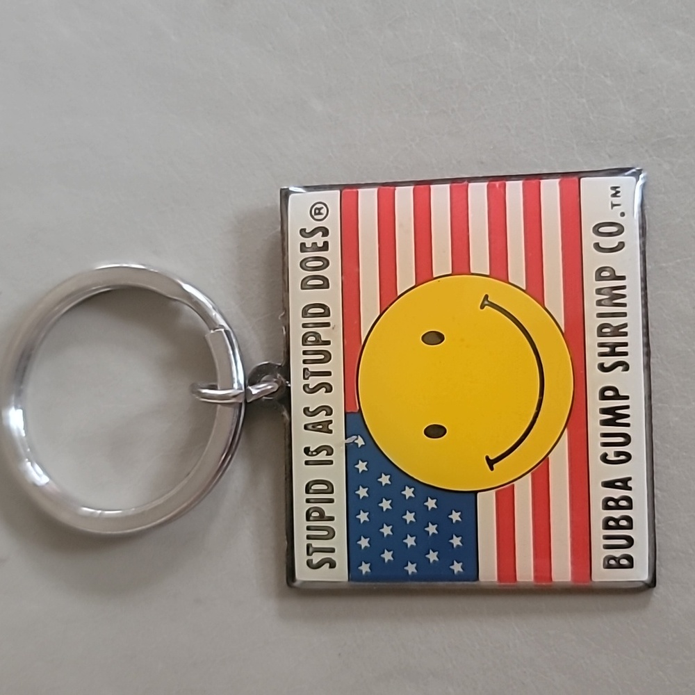 Bubba Gump Forest Gump Key Chain SZ S